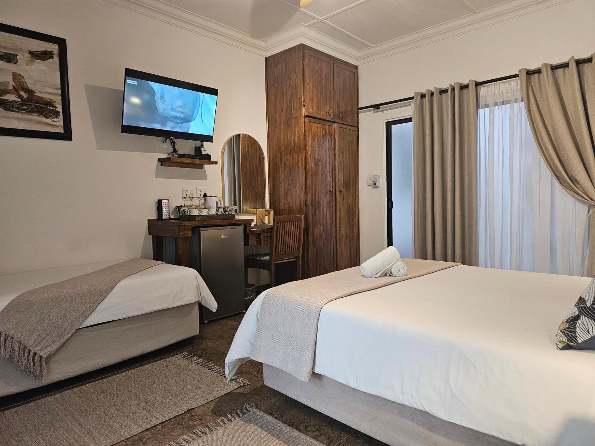 Leopard Corner Lodge St Lucia Bagian luar foto